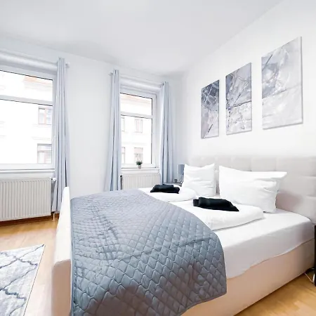Apartman Top-apartment In Leipzig-gohlis-sud - King-size-bett, Schreibtisch, Sehr Schnelles Internet & Netflix *